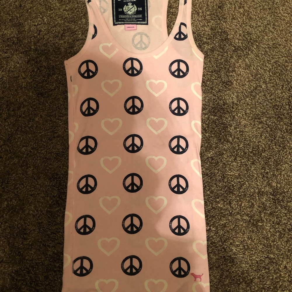 Victoria’s Secret tank